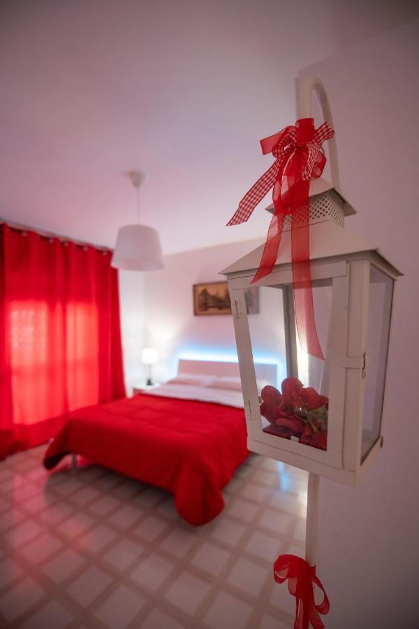 B&B A Casa Di Amici Caserta Eksteriør bilde
